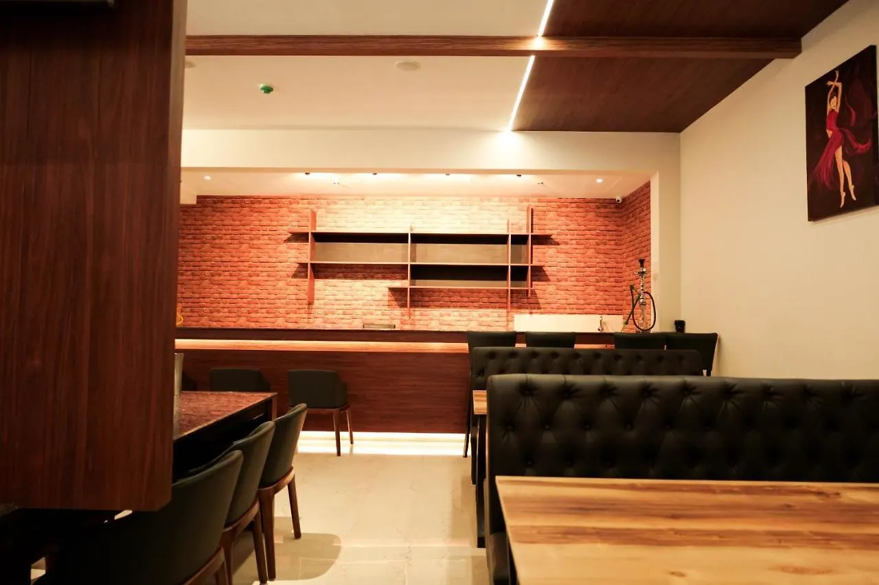 Hotel Valluvanad Residency Perintalmanna